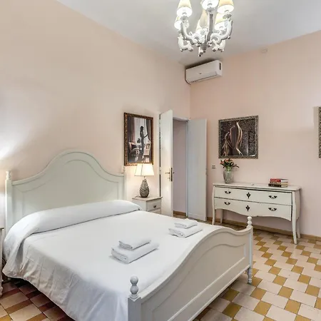 Apartment Pastini Rome